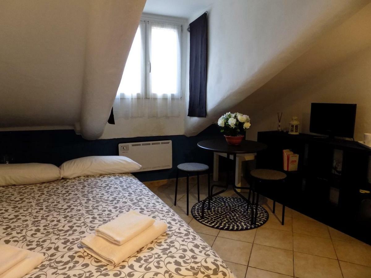Apartamento Valentino Turín Exterior foto