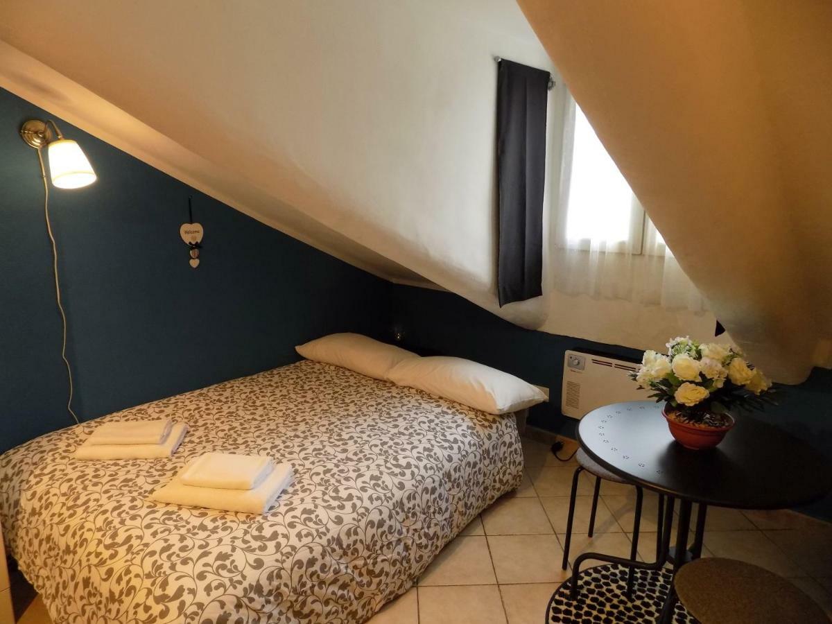 Apartamento Valentino Turín Exterior foto